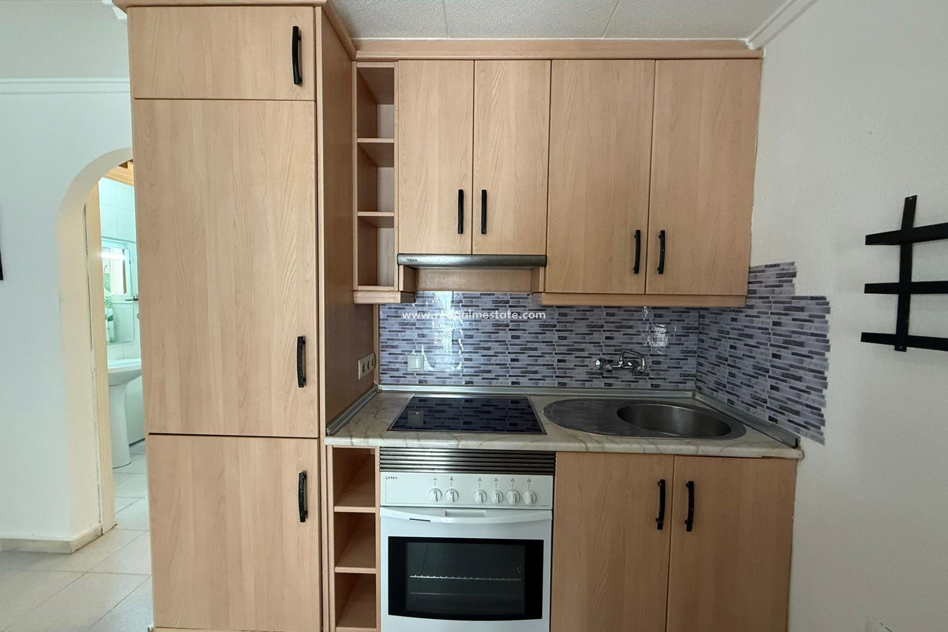 Resale - Town House -
Torrevieja - La Siesta - El Salado - Torreta