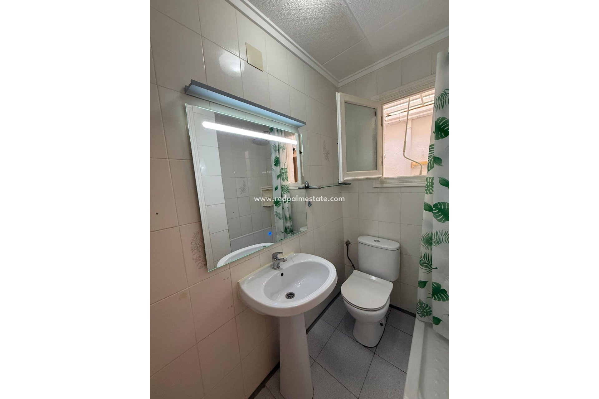 Resale - Town House -
Torrevieja - La Siesta - El Salado - Torreta