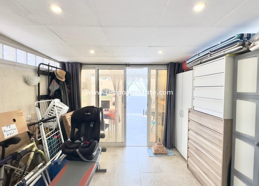 Resale - Town House -
Torrevieja - La Siesta - El Salado - Torreta