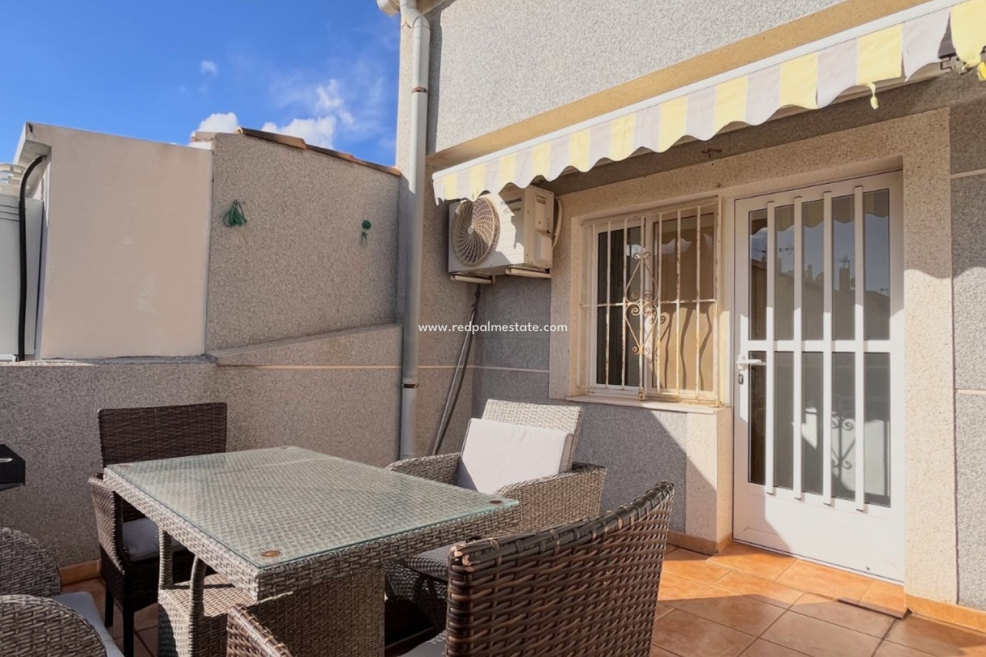 Resale - Town House -
Torrevieja - La Siesta - El Salado - Torreta