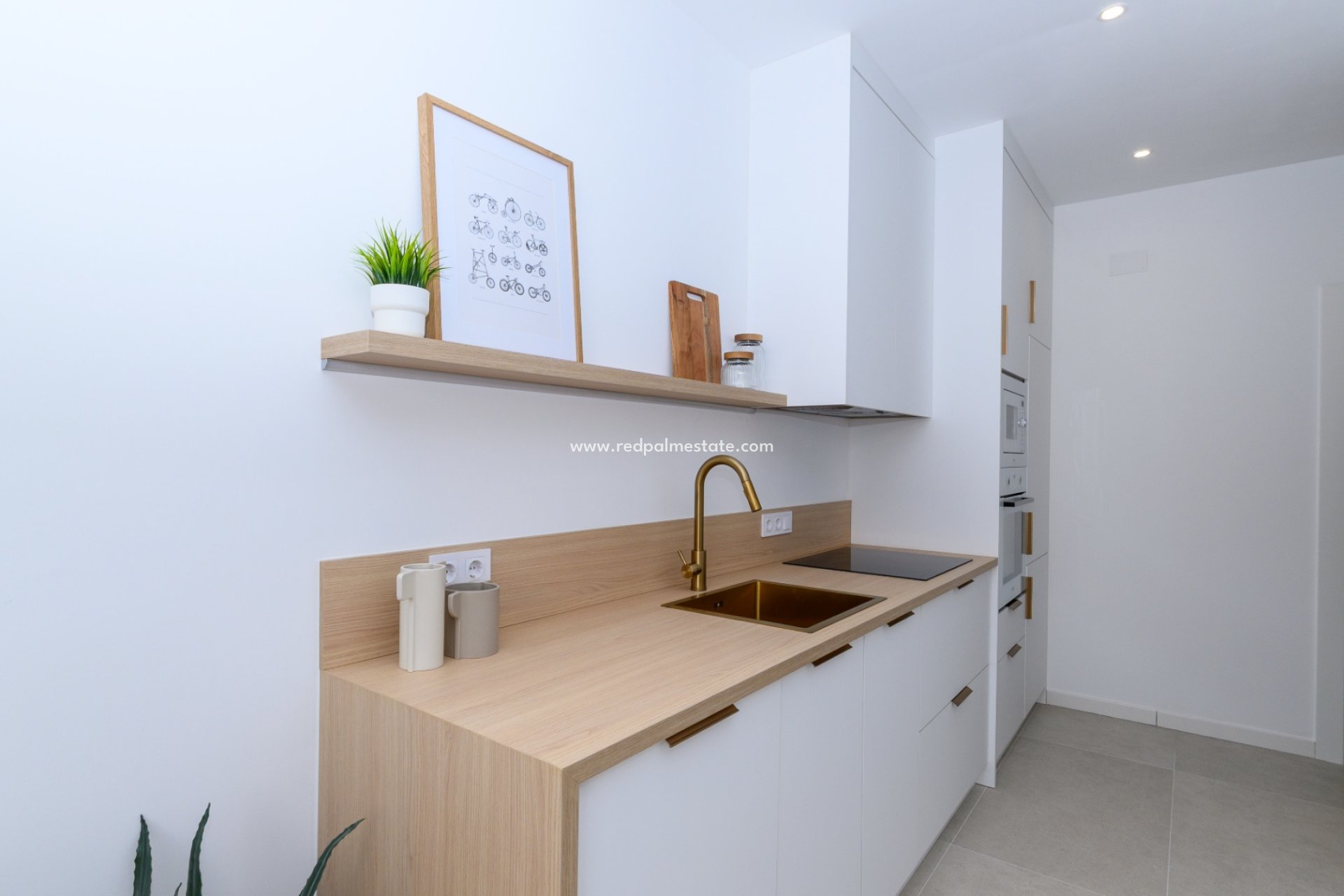 Resale - Town House -
Torrevieja - La Siesta - El Salado -  Torreta