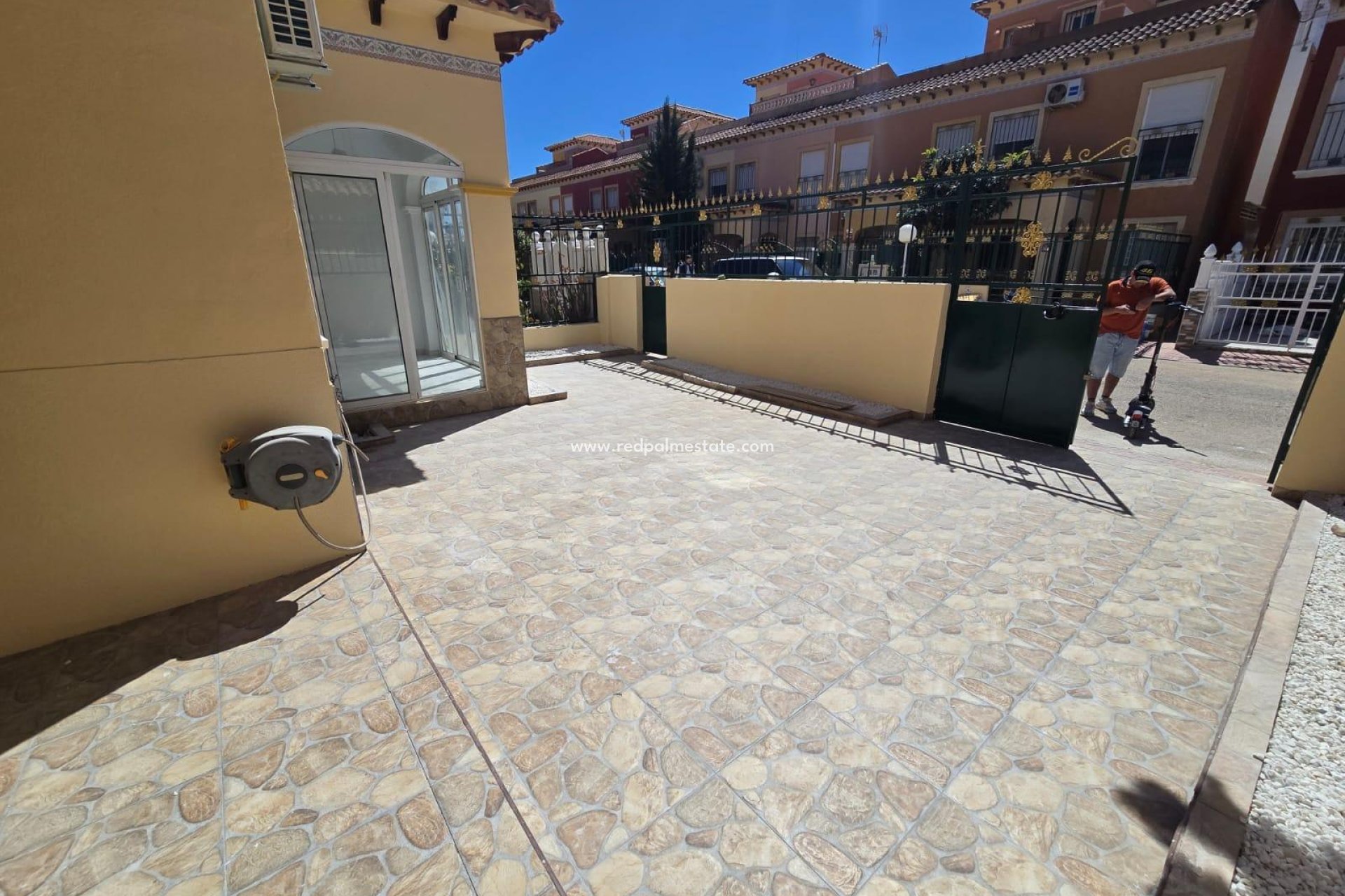 Resale - Town House -
Torrevieja - La Siesta - El Salado - Torreta