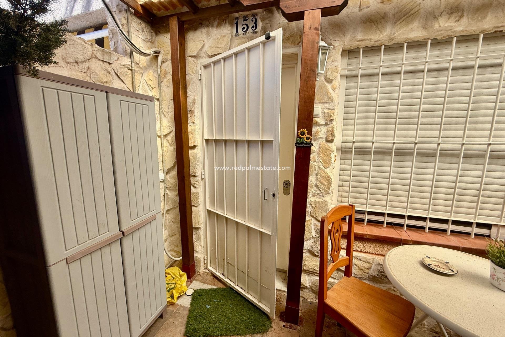 Resale - Town House -
Torrevieja - La Siesta - El Salado -  Torreta