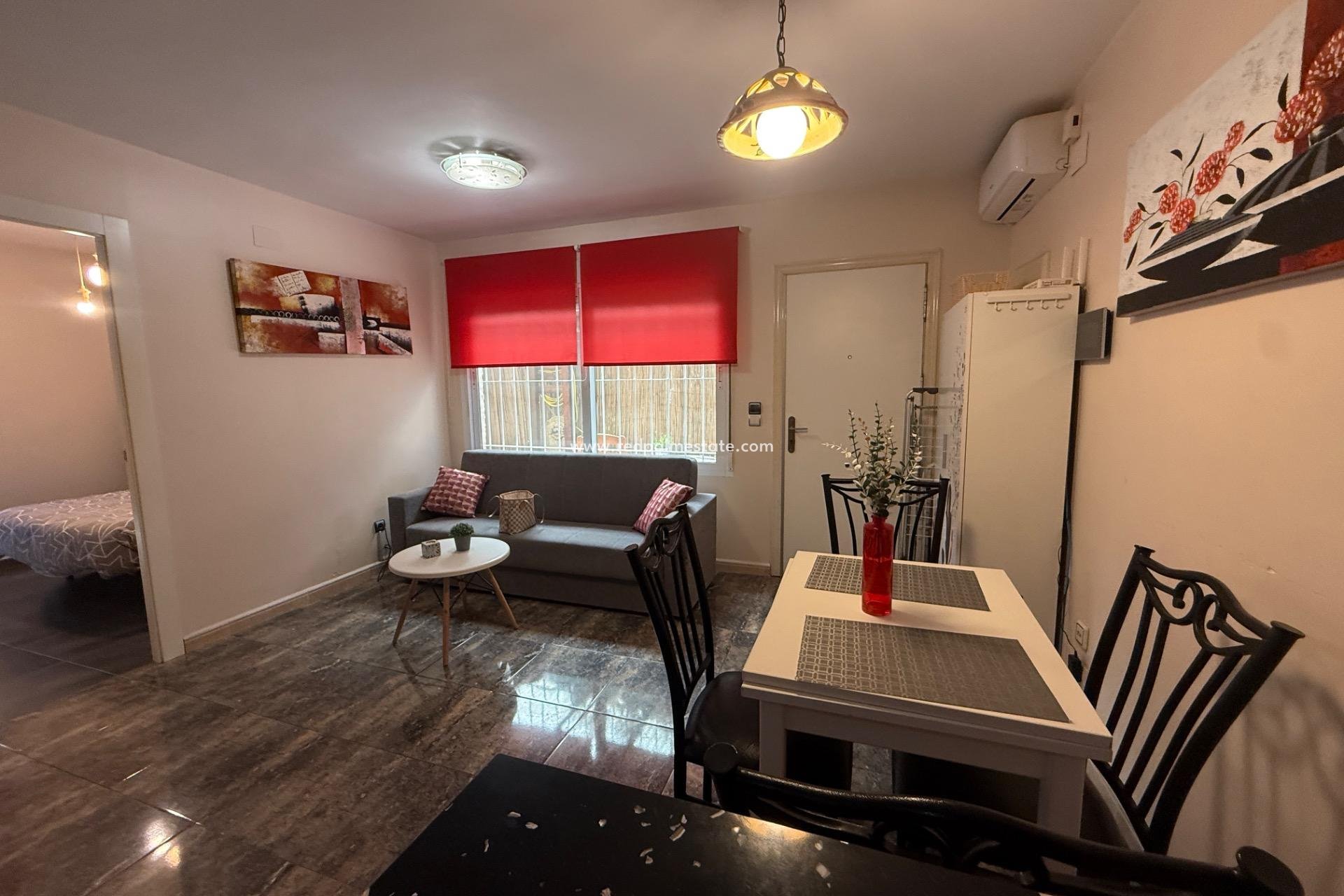 Resale - Town House -
Torrevieja - La Siesta - El Salado -  Torreta