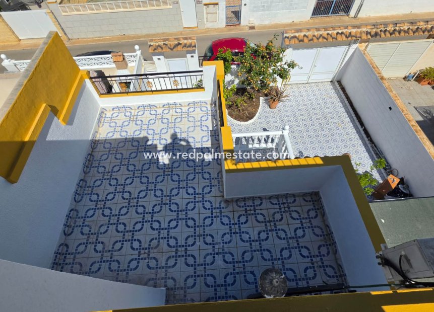 Resale - Town House -
Torrevieja - La Siesta - El Salado - Torreta
