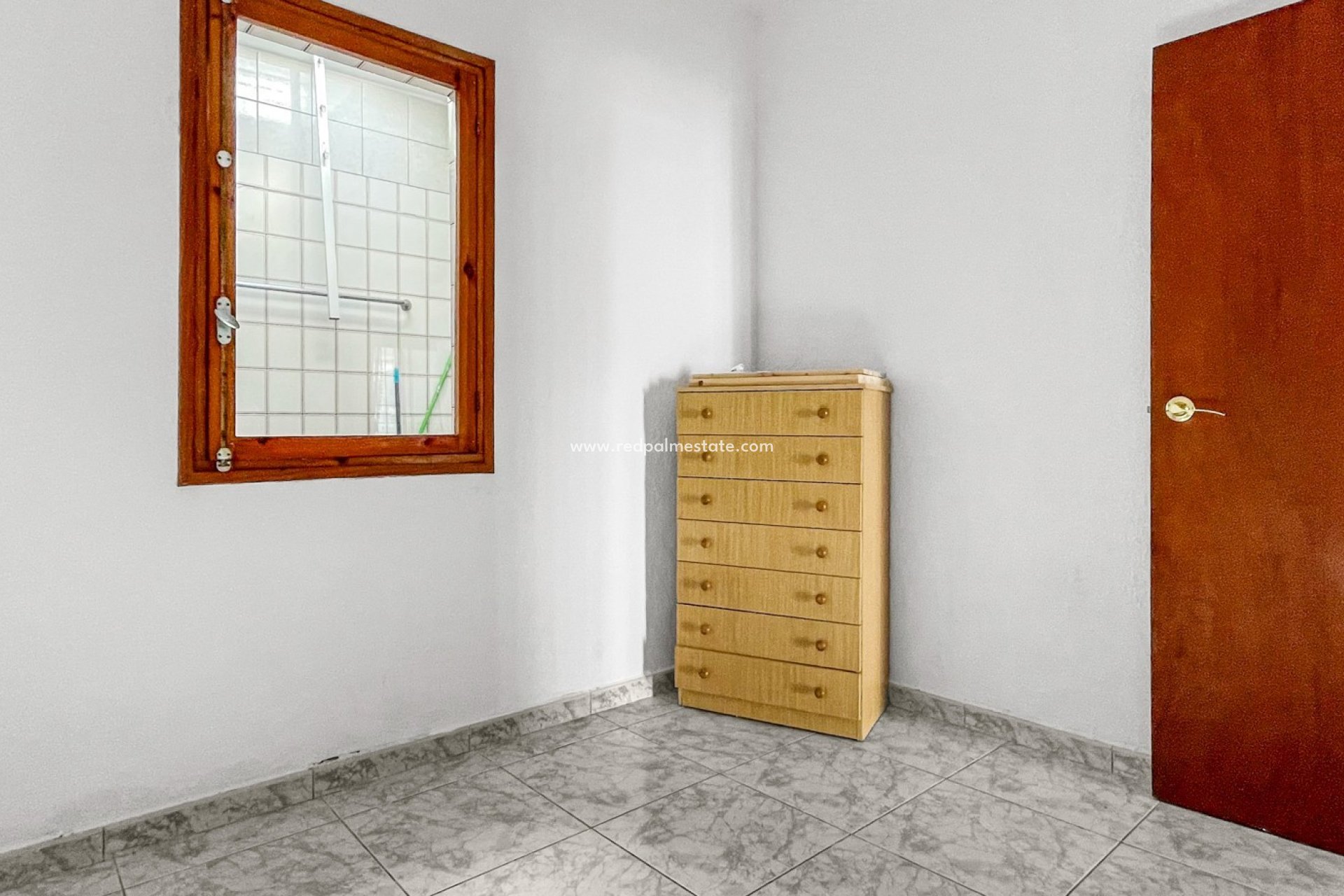 Resale - Town House -
Torrevieja - La Siesta - El Salado - Torreta