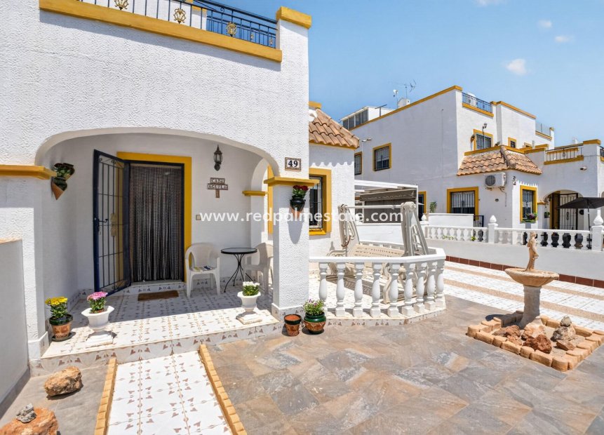 Resale - Town House -
Torrevieja - La Siesta - El Salado - Torreta