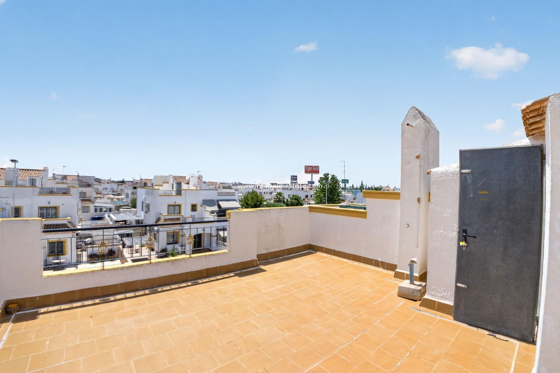 Resale - Town House -
Torrevieja - La Siesta - El Salado - Torreta