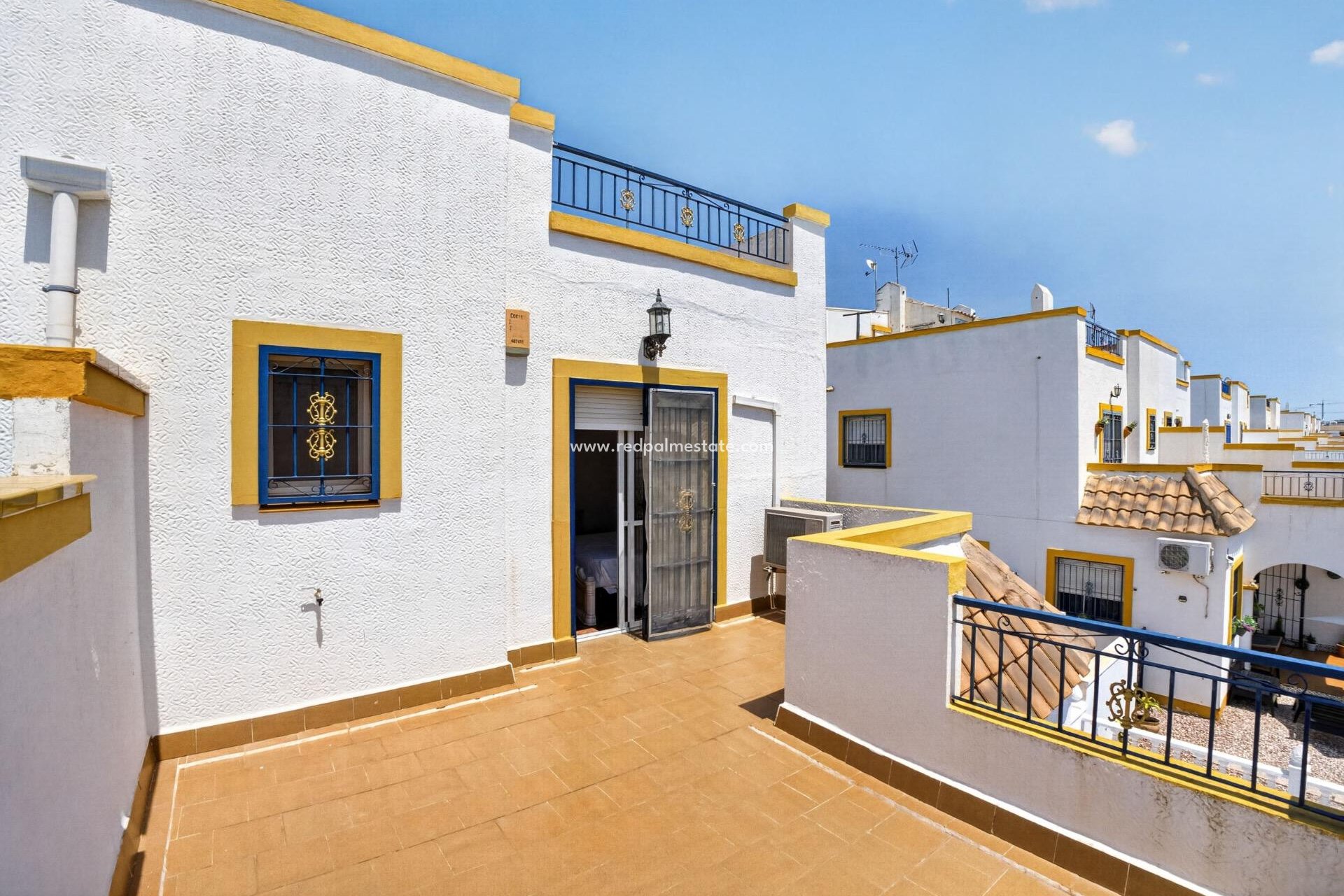 Resale - Town House -
Torrevieja - La Siesta - El Salado - Torreta