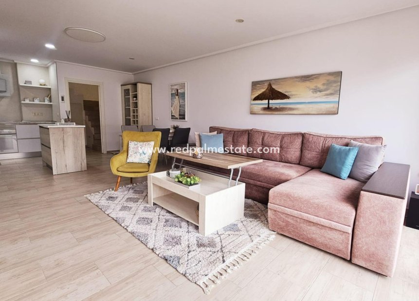 Resale - Town House -
Torrevieja - La siesta