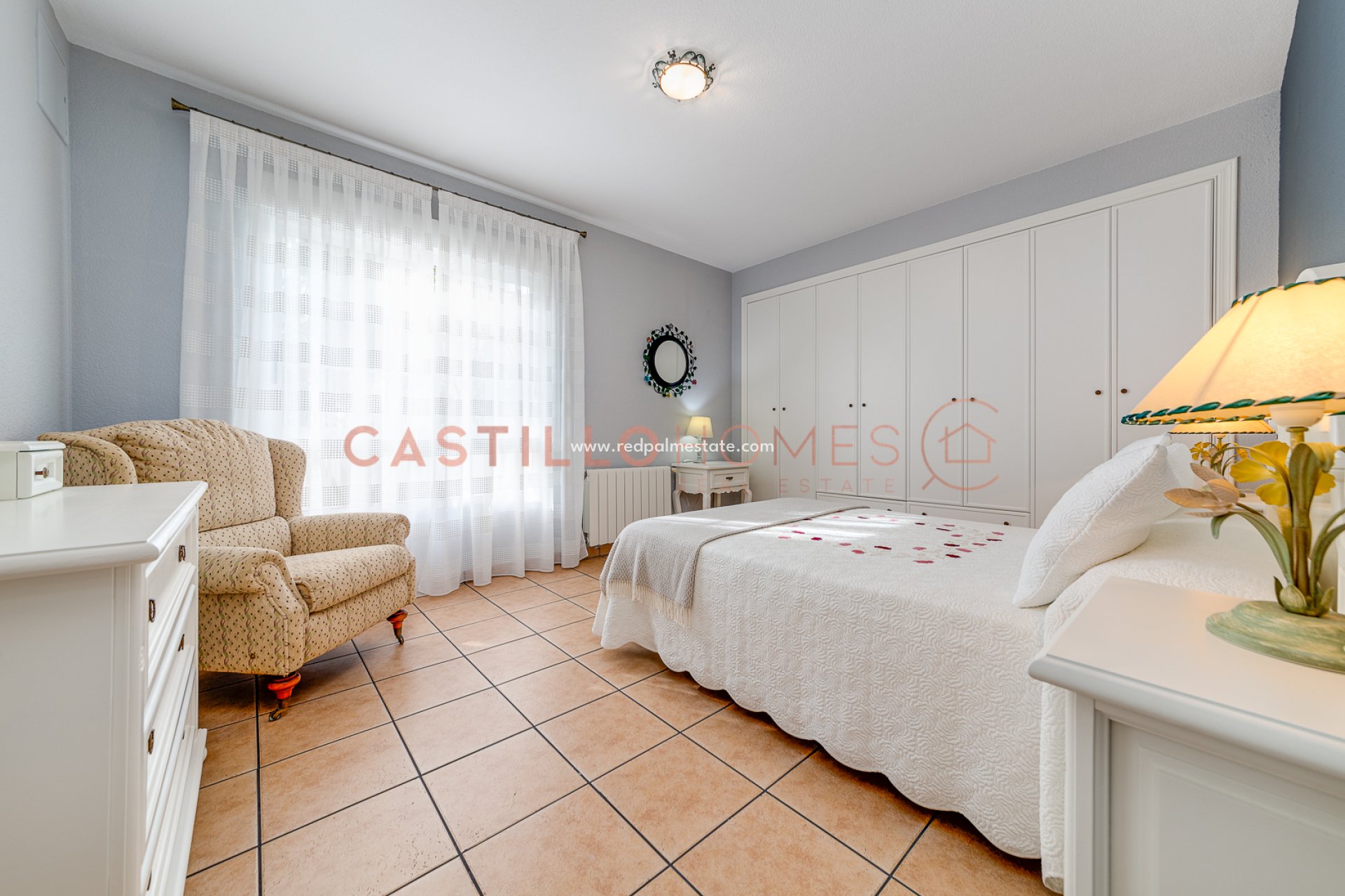 Resale - Town House -
Torrevieja - La Veleta