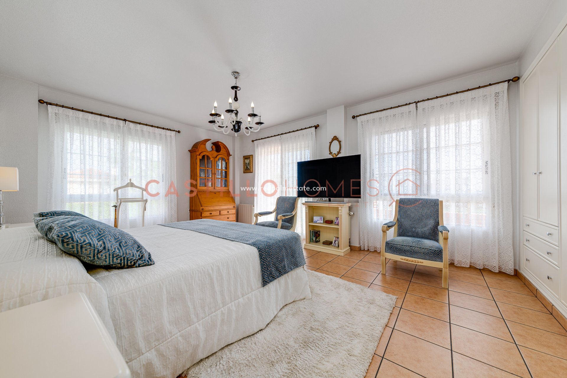 Resale - Town House -
Torrevieja - La Veleta