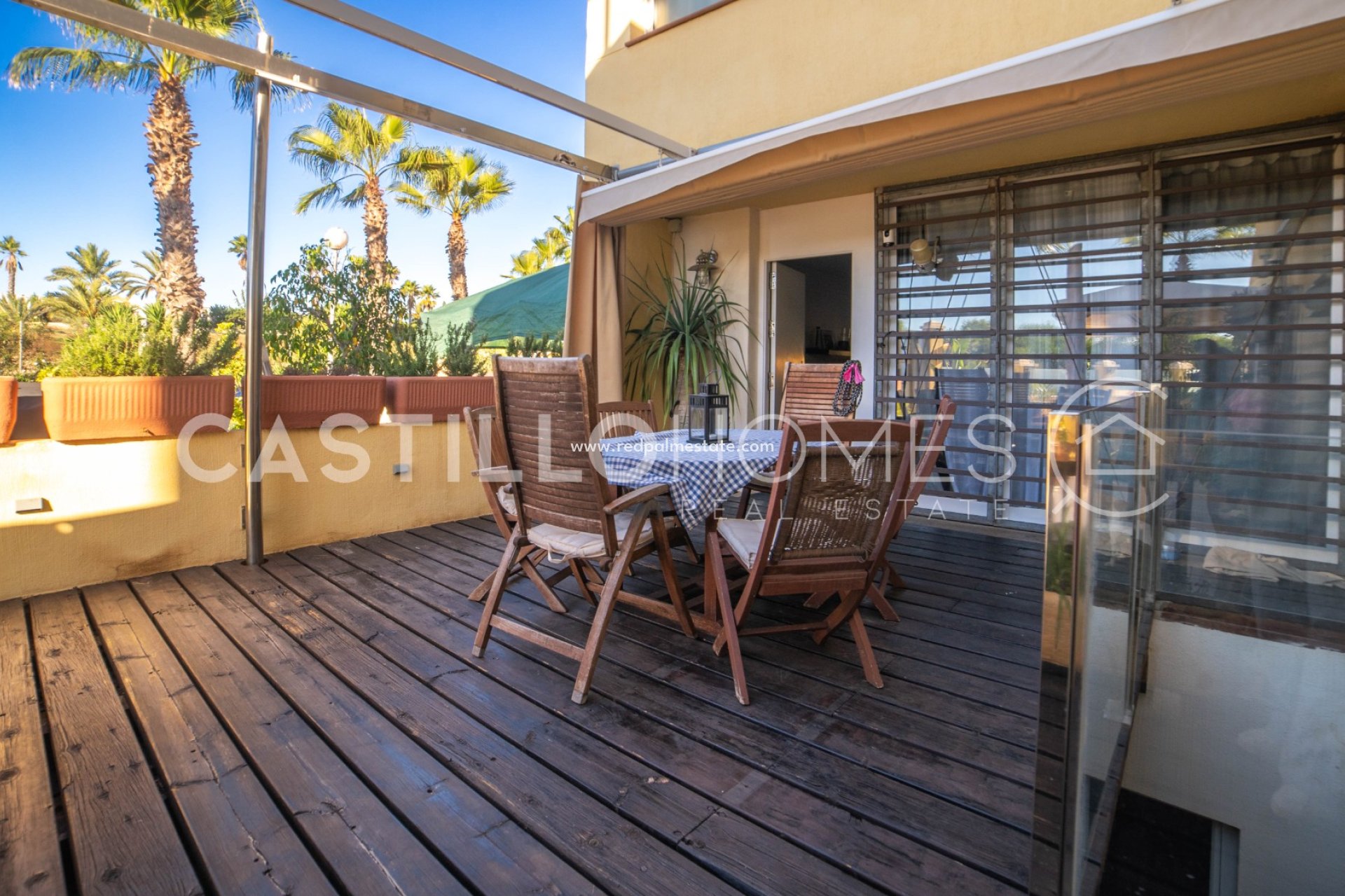 Resale - Town House -
Torrevieja - La Veleta