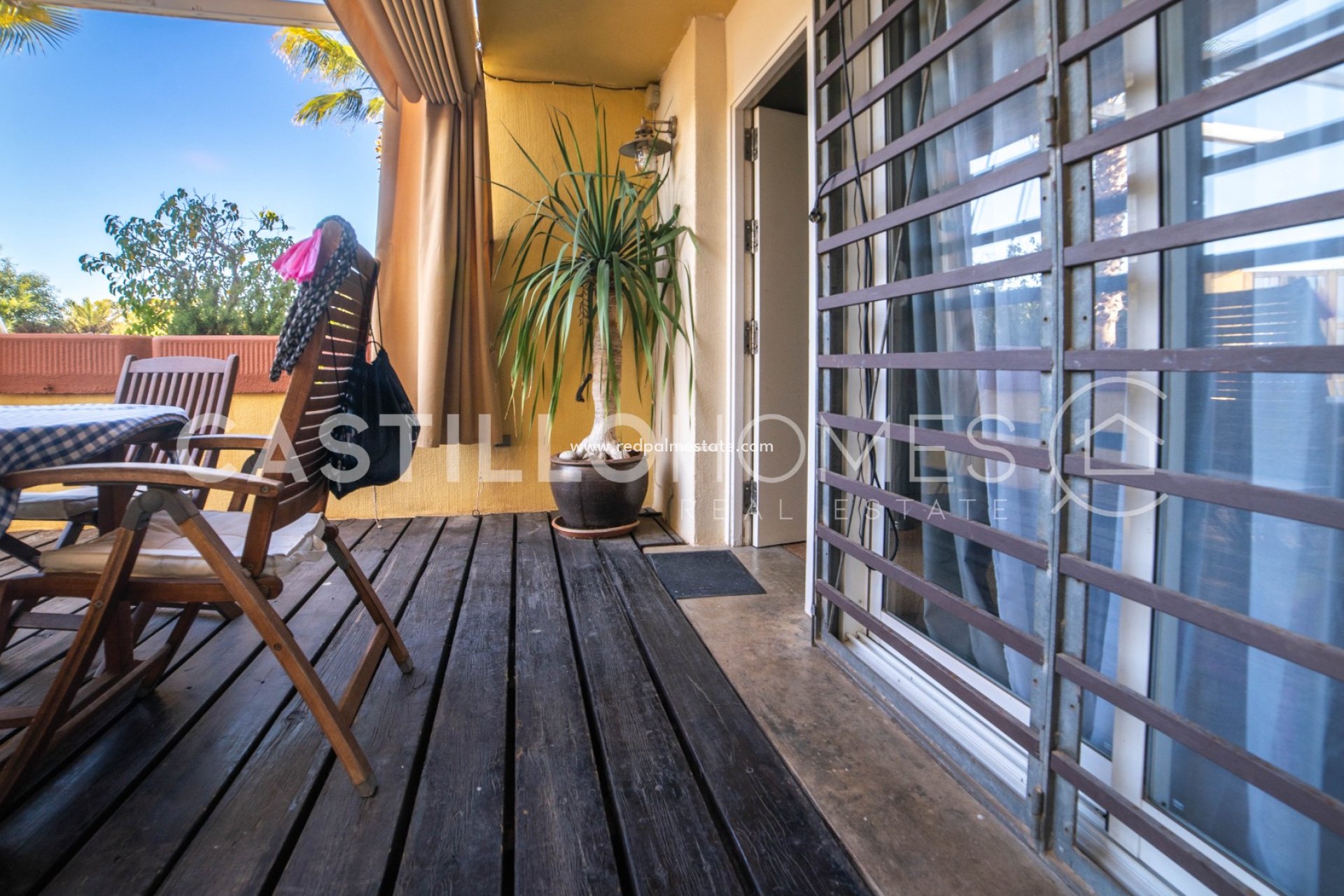 Resale - Town House -
Torrevieja - La Veleta