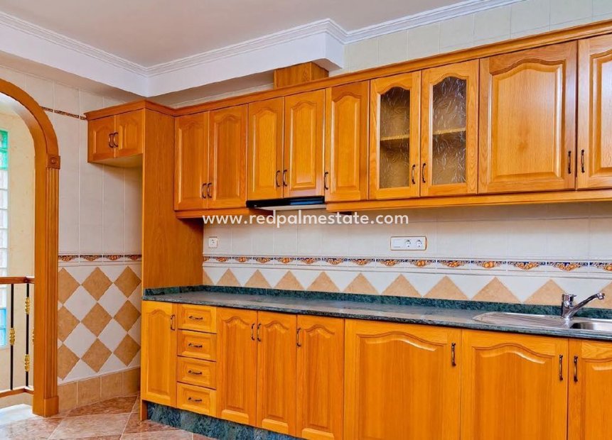 Resale - Town House -
Torrevieja - Los Altos