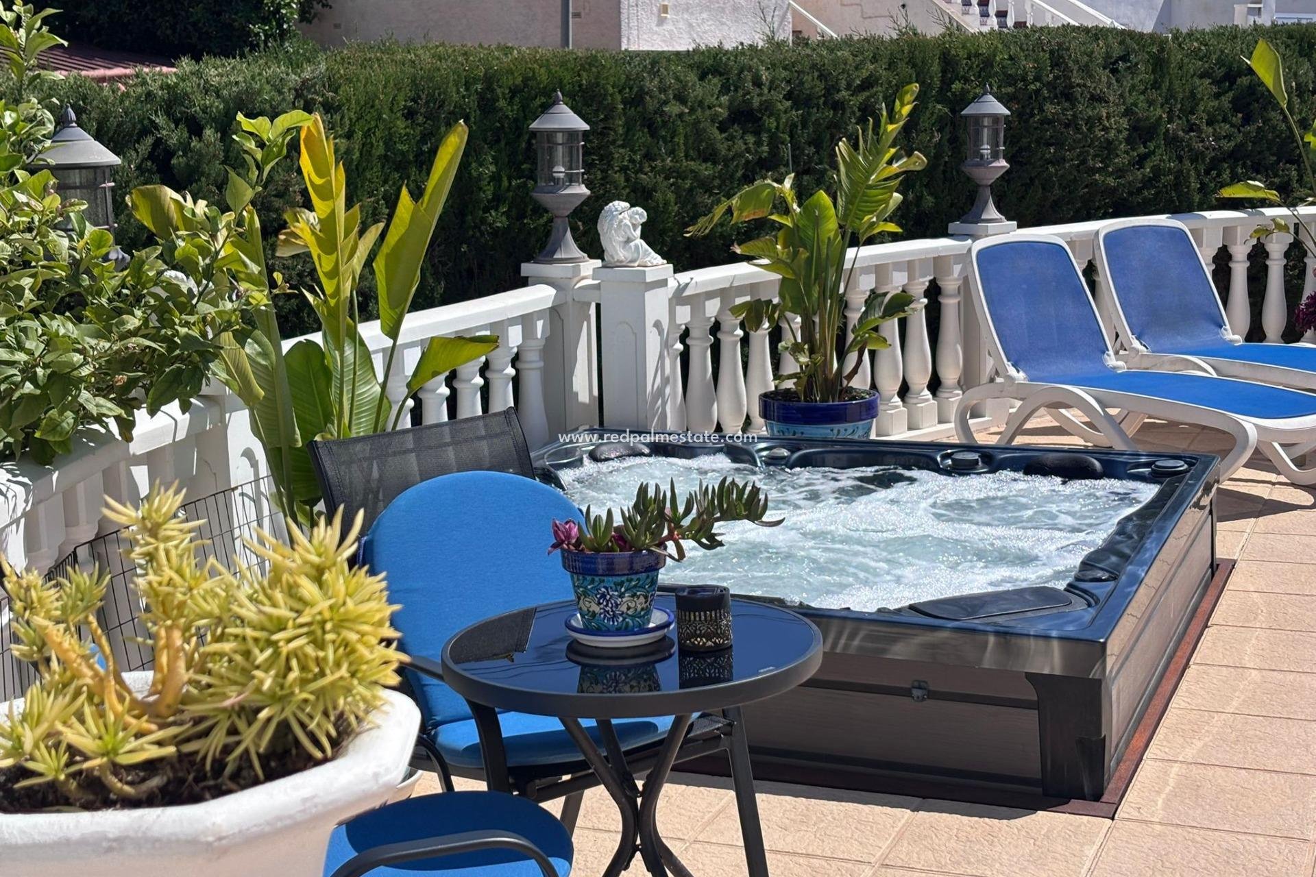 Resale - Town House -
Torrevieja - Los balcones