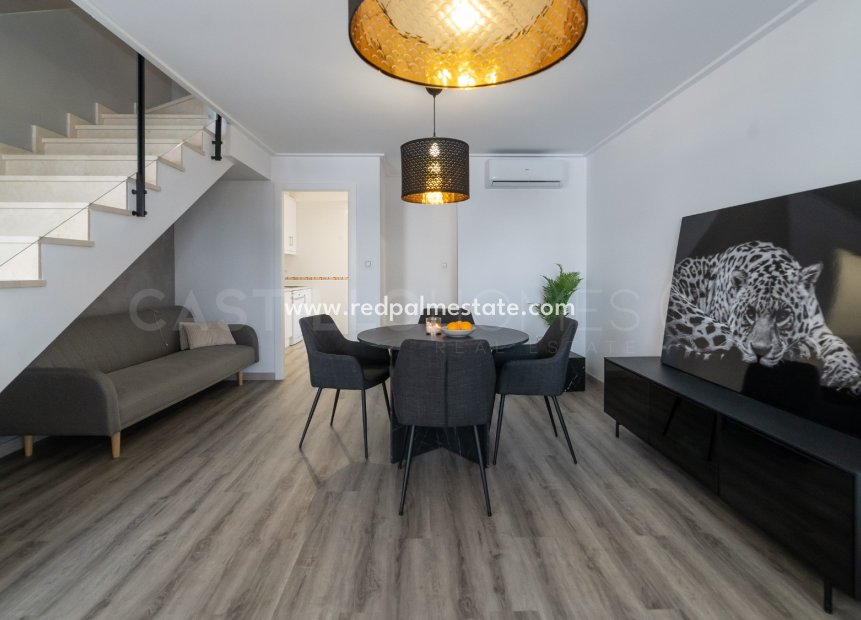 Resale - Town House -
Torrevieja - Los balcones