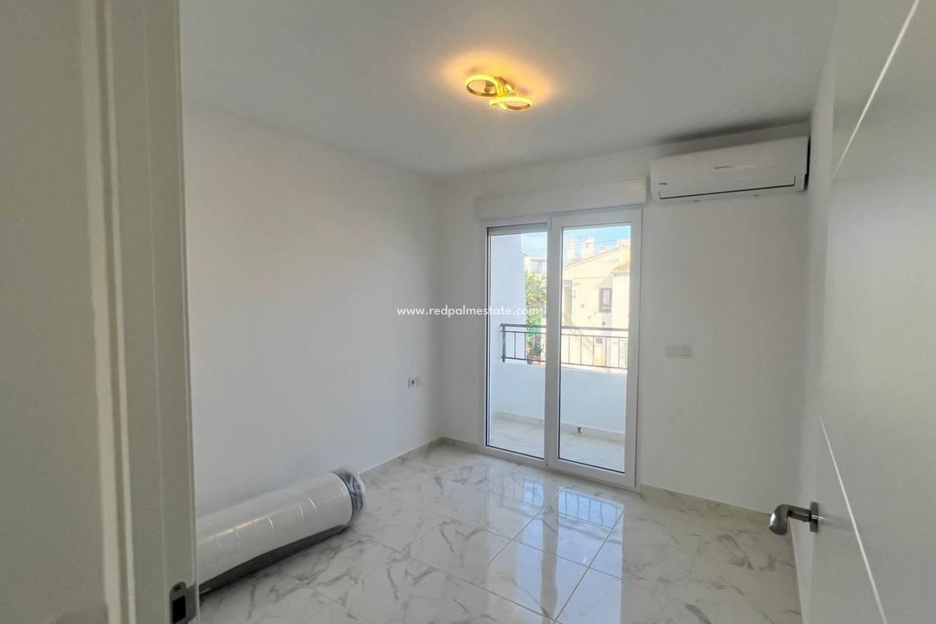 Resale - Town House -
Torrevieja - Los balcones