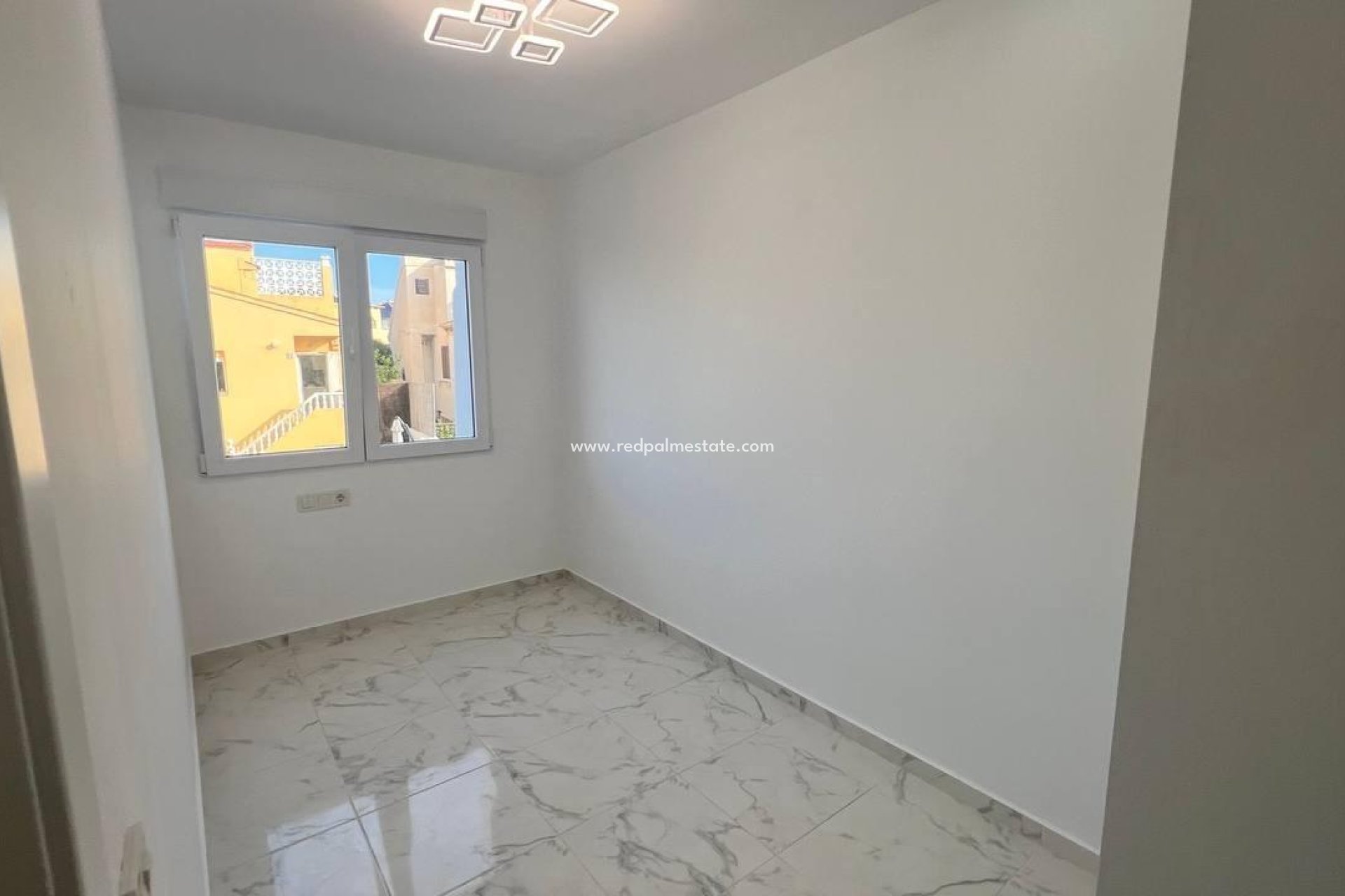 Resale - Town House -
Torrevieja - Los balcones