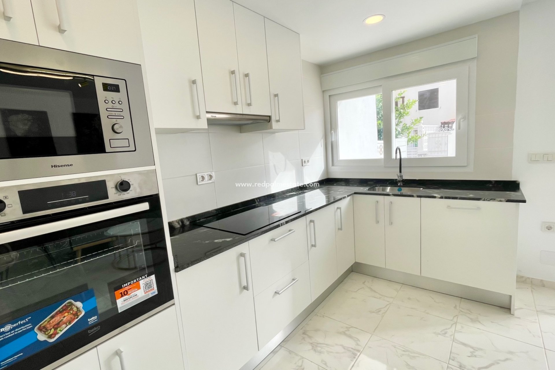 Resale - Town House -
Torrevieja - Los balcones