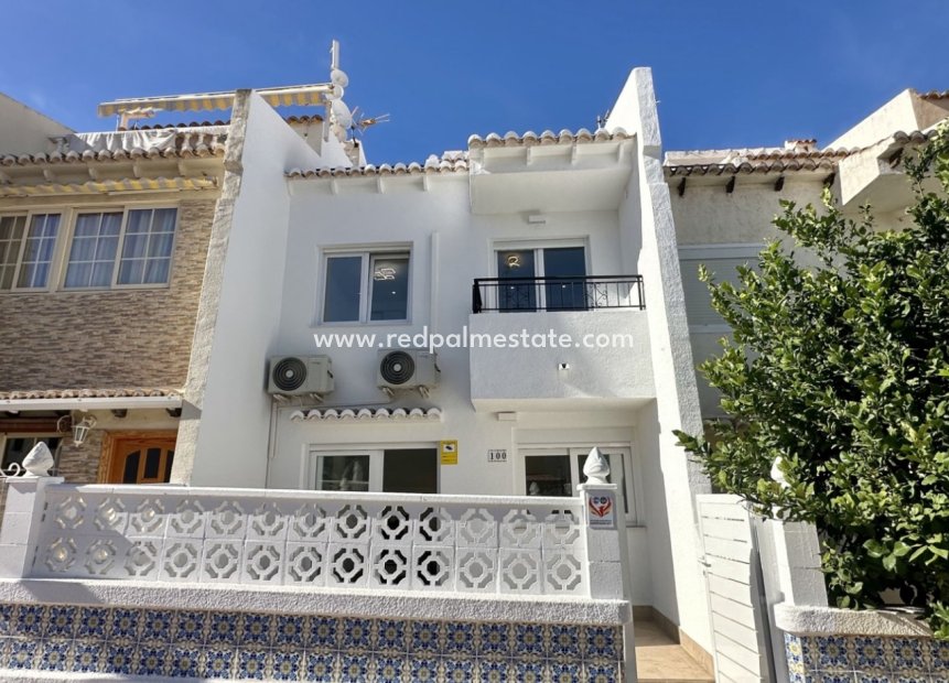 Resale - Town House -
Torrevieja - Los balcones