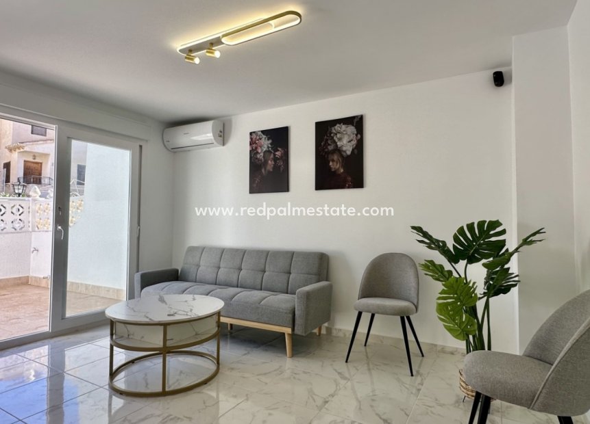 Resale - Town House -
Torrevieja - Los balcones