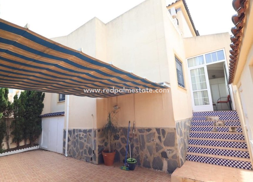 Resale - Town House -
Torrevieja - Los balcones