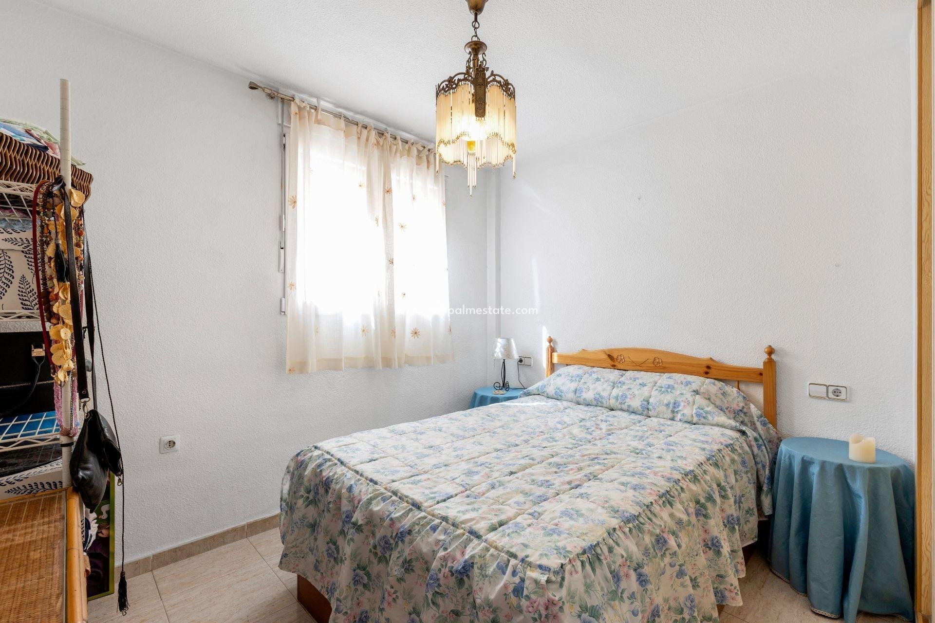 Resale - Town House -
Torrevieja - Los Europeos