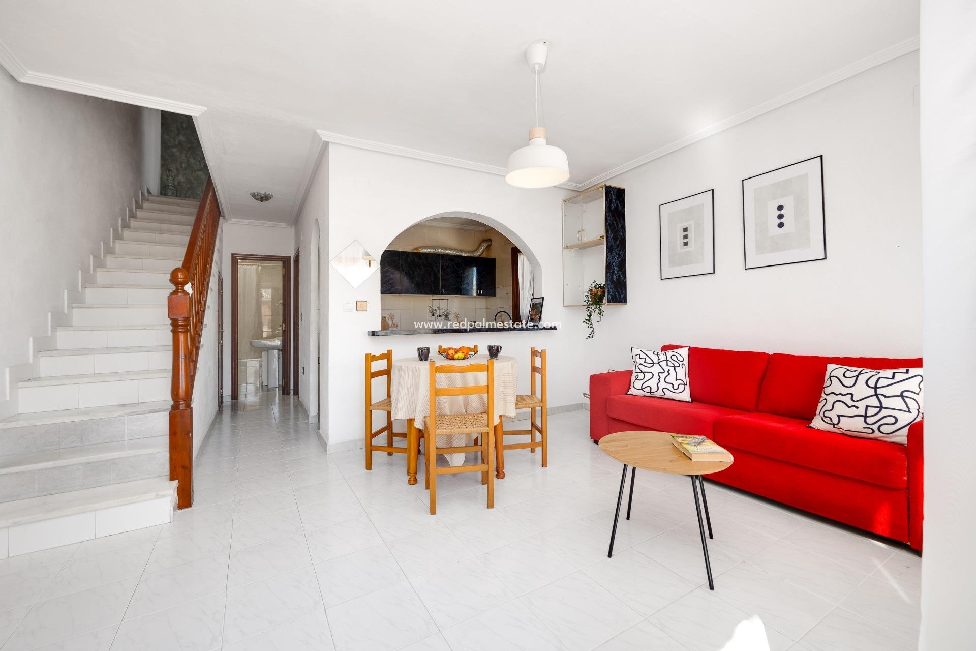 Resale - Town House -
Torrevieja - Nueva Torrevieja - Aguas Nuevas