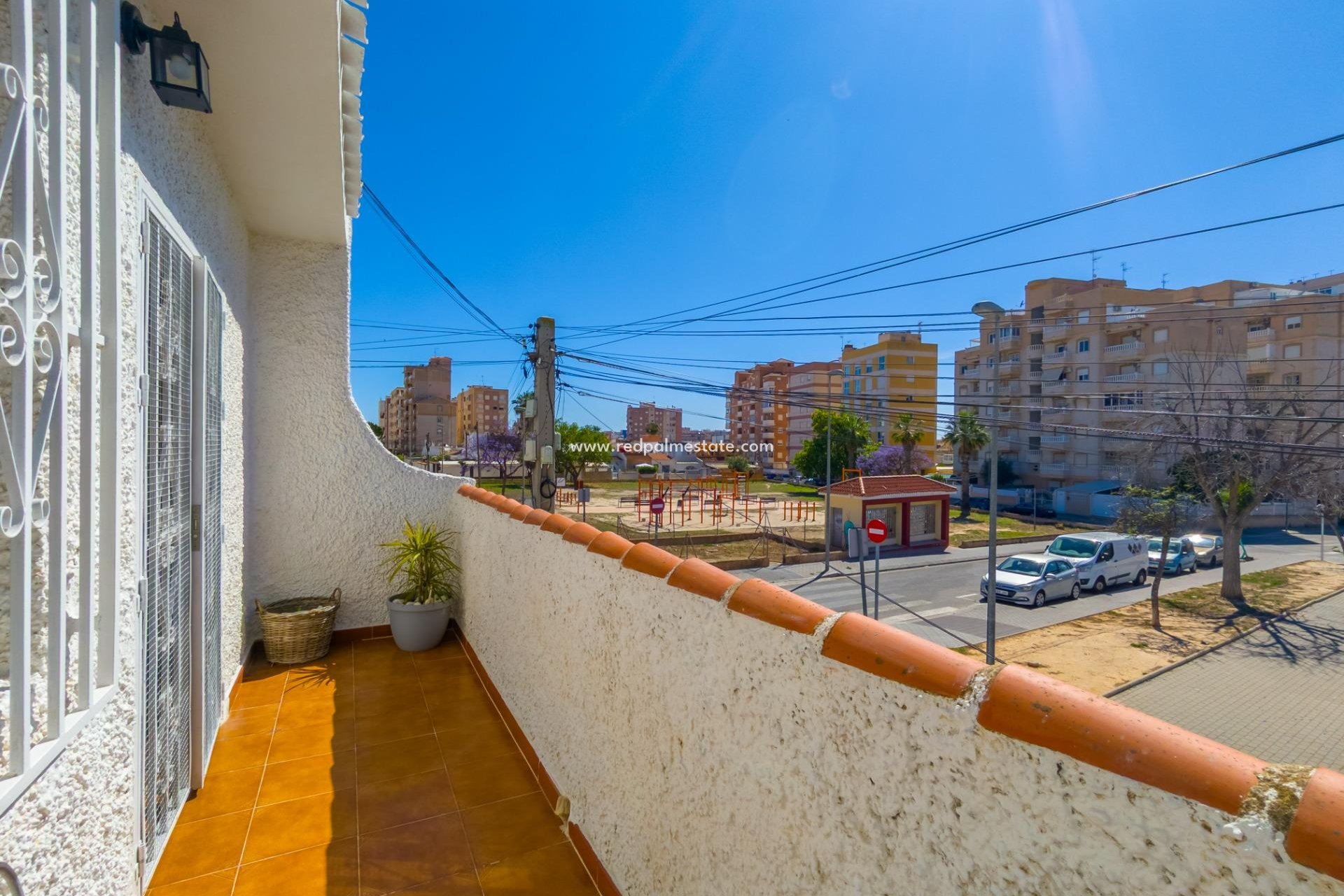 Resale - Town House -
Torrevieja - Nueva Torrevieja - Aguas Nuevas