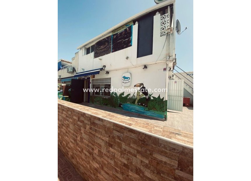 Resale - Town House -
Torrevieja - Parque Acuático - Sector 25