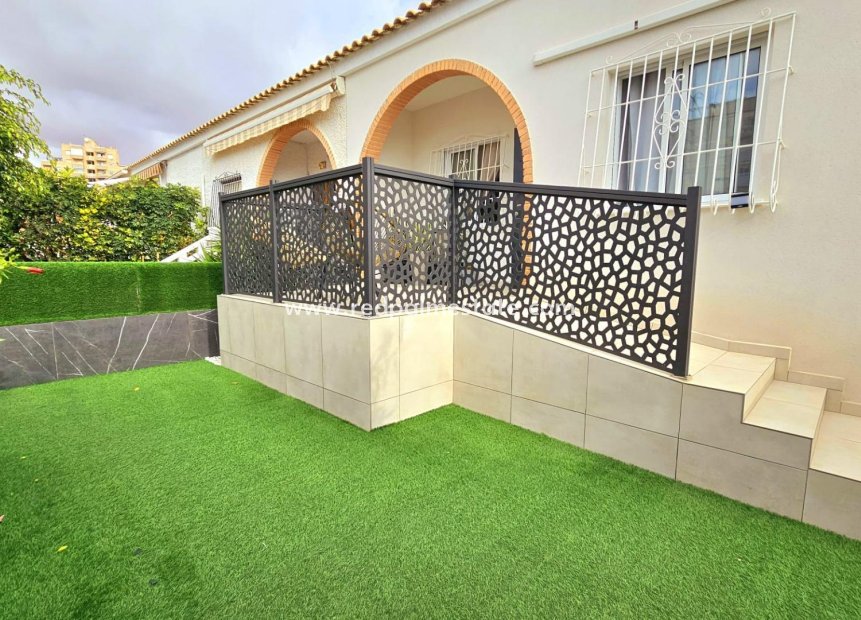 Resale - Town House -
Torrevieja - Parque las naciones