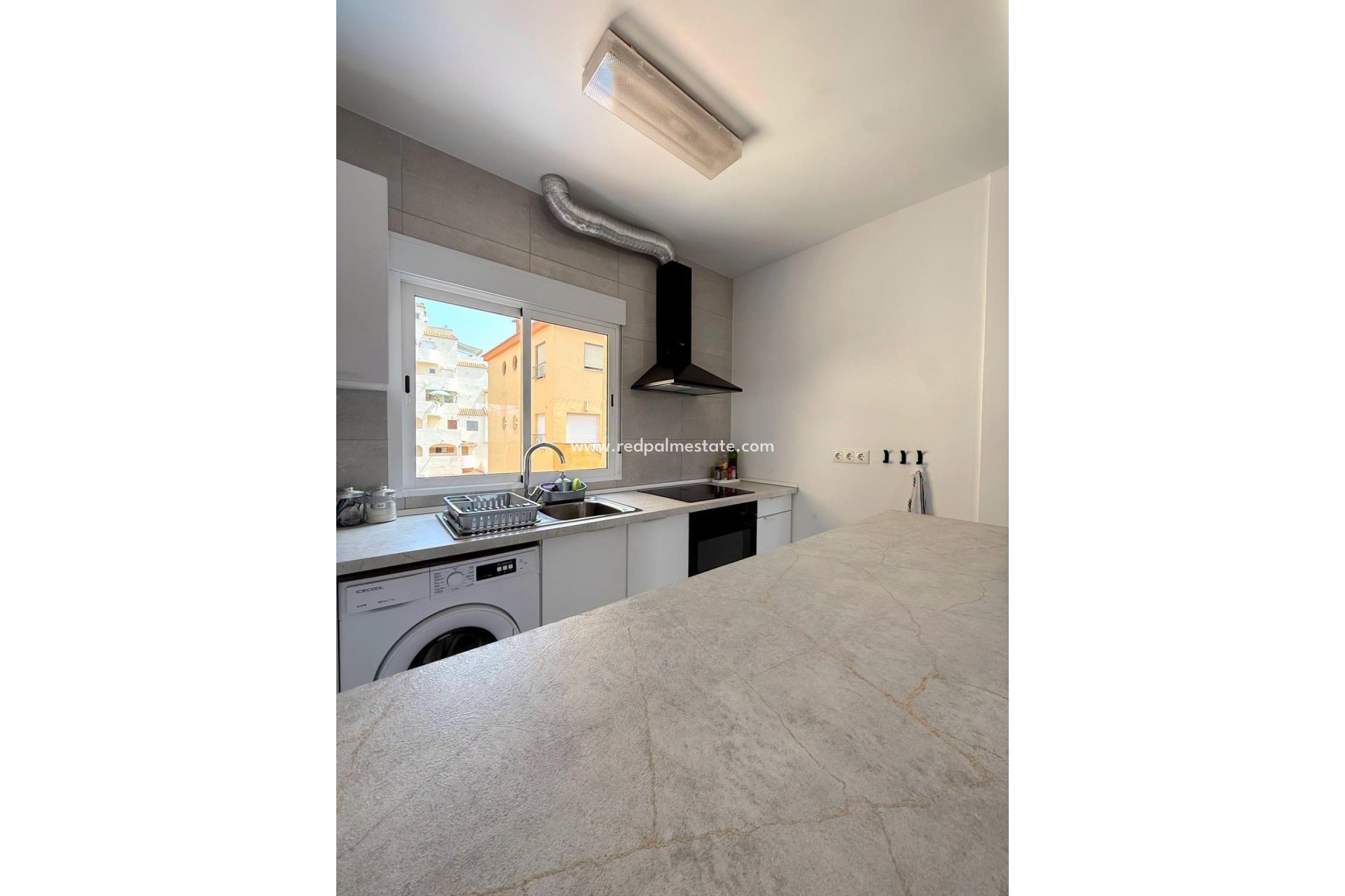 Resale - Town House -
Torrevieja - Playa del Cura