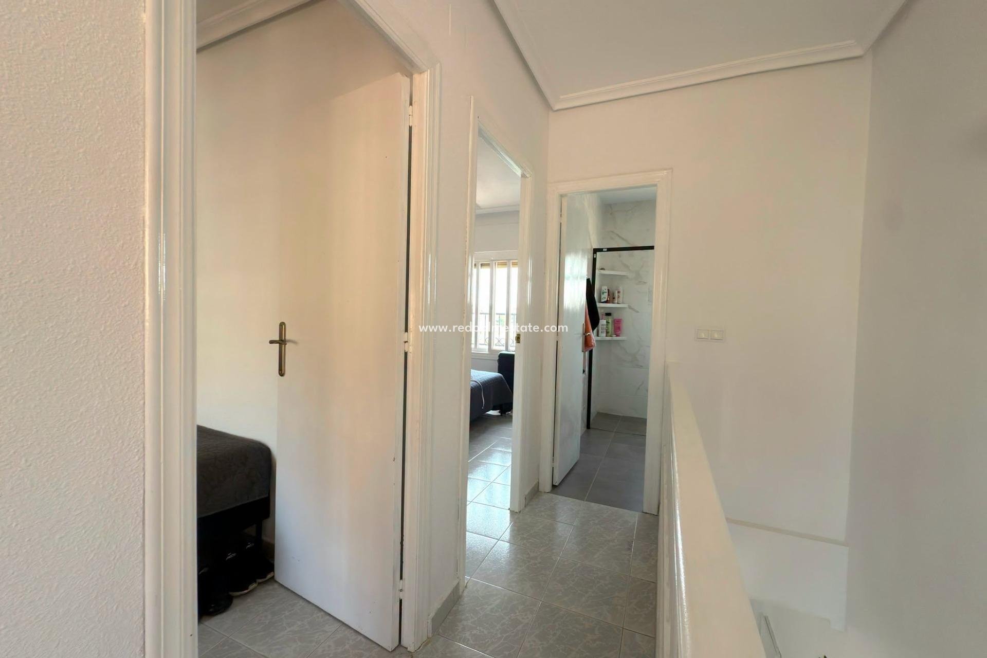 Resale - Town House -
Torrevieja - Playa del Cura
