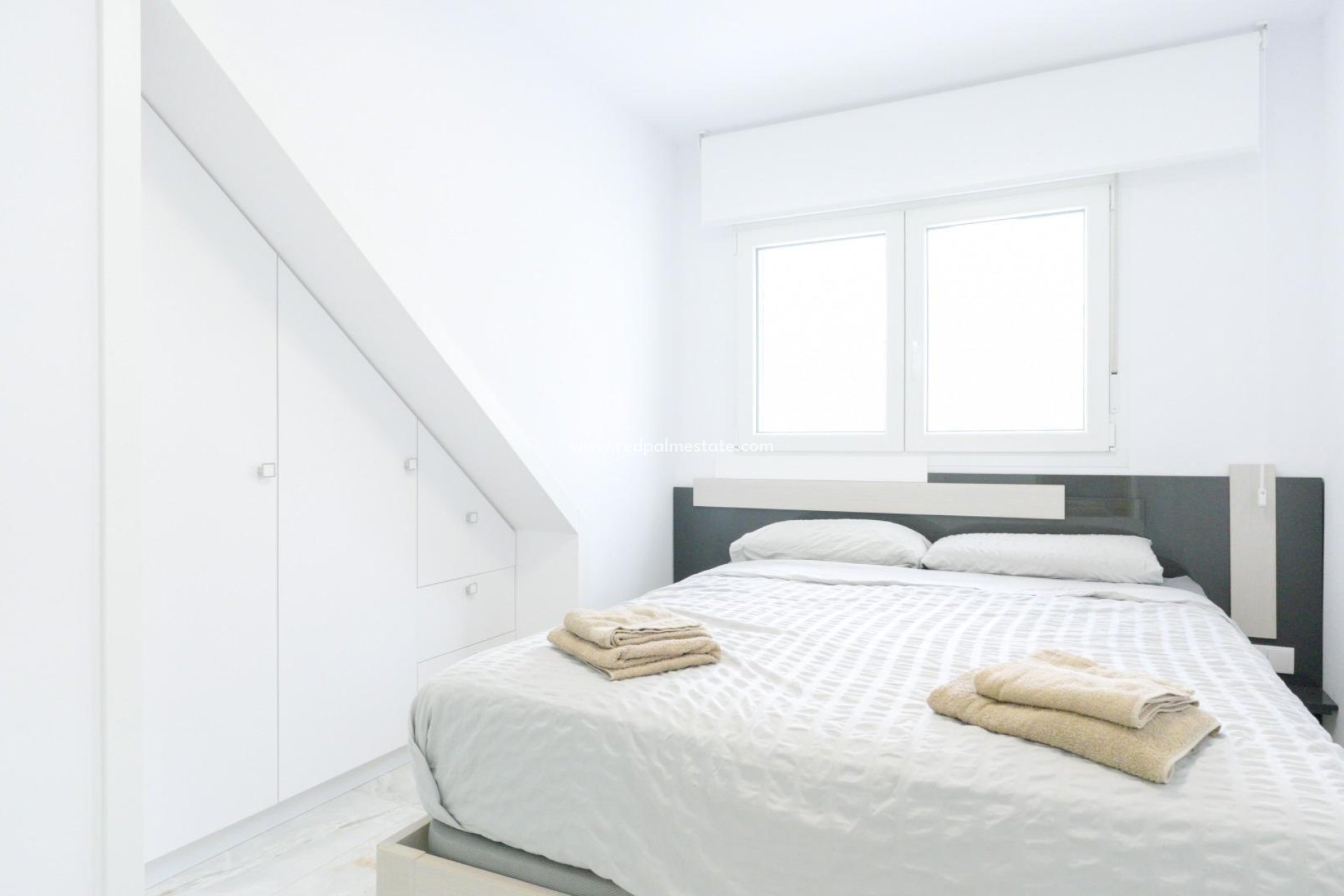 Resale - Town House -
Torrevieja - Punta prima