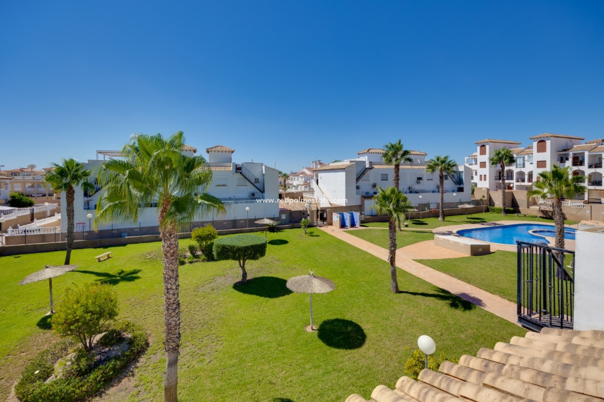 Resale - Town House -
Torrevieja - Punta prima