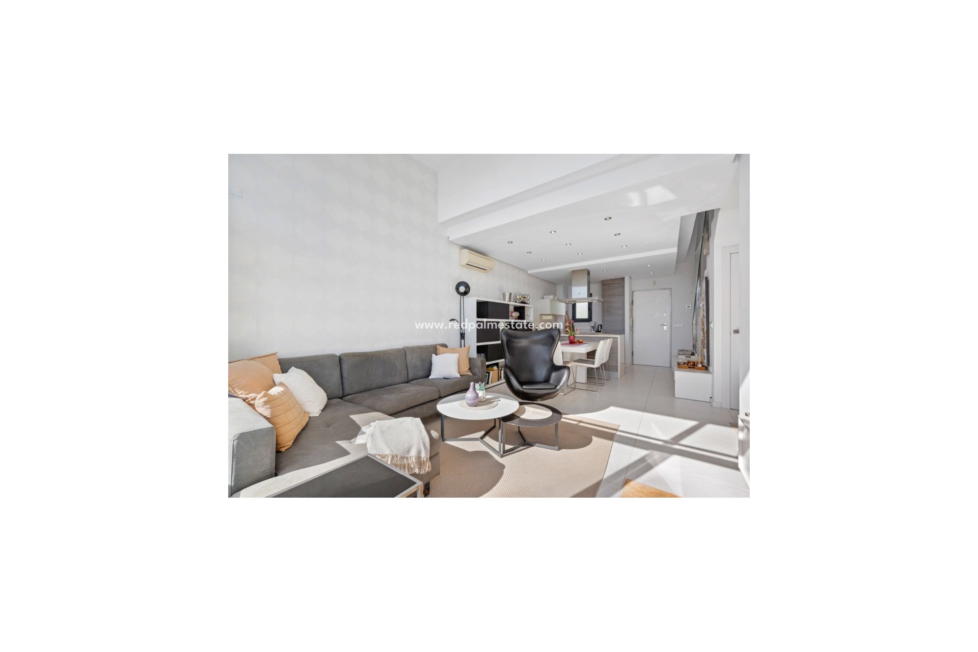 Resale - Town House -
Torrevieja - Punta prima