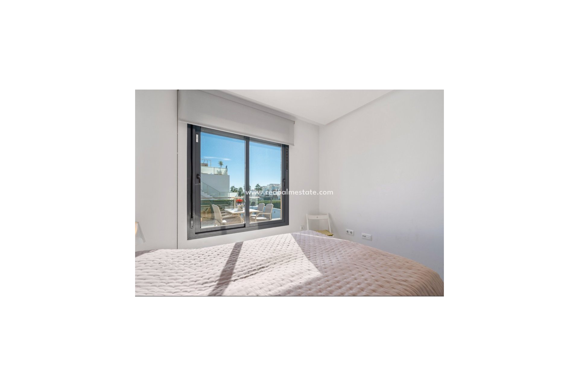 Resale - Town House -
Torrevieja - Punta prima