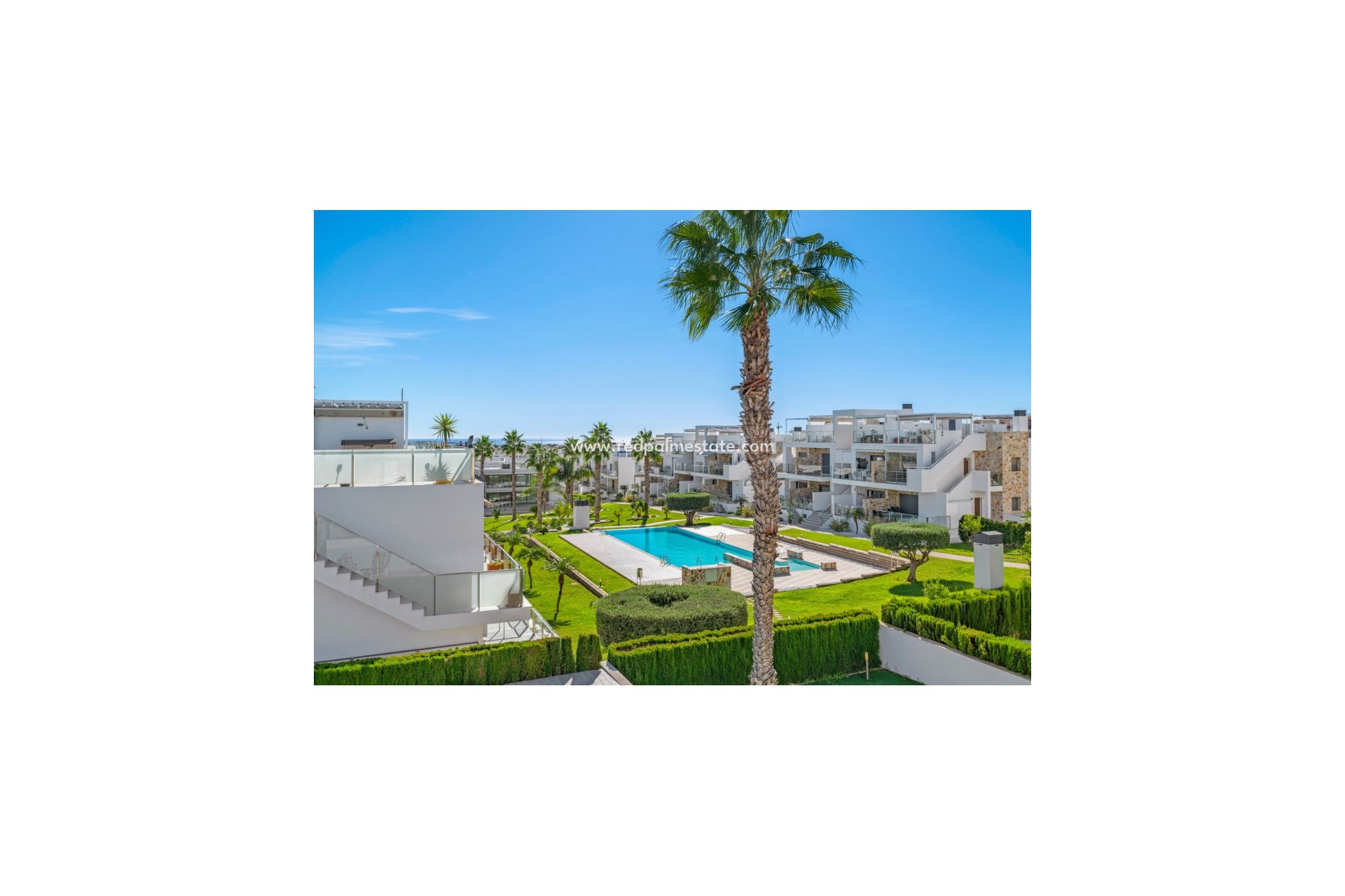 Resale - Town House -
Torrevieja - Punta prima