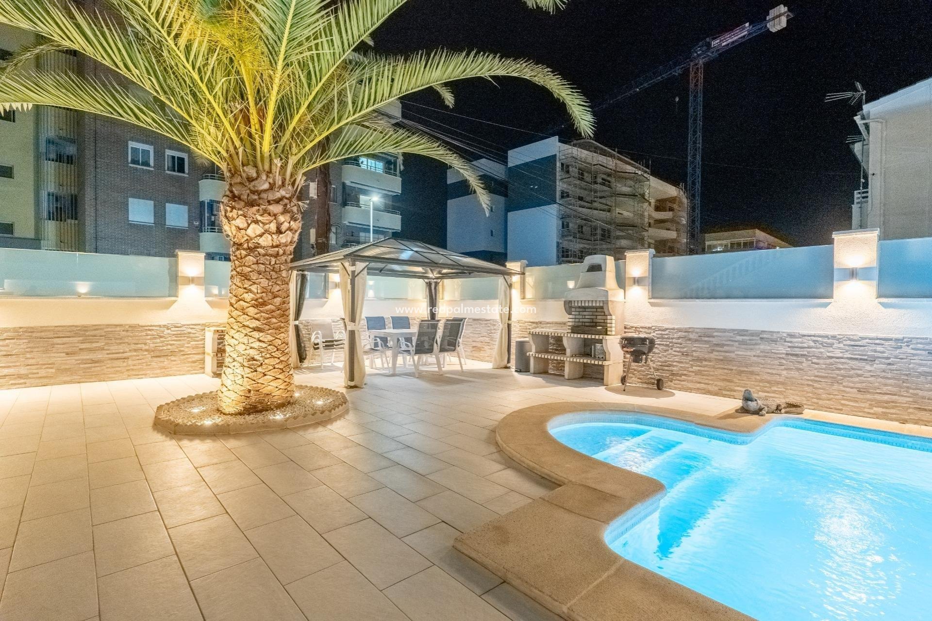 Resale - Town House -
Torrevieja - Punta prima