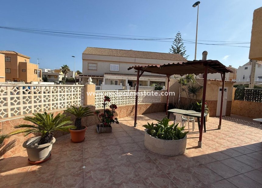 Resale - Town House -
Torrevieja - Rosaleda-los frutales
