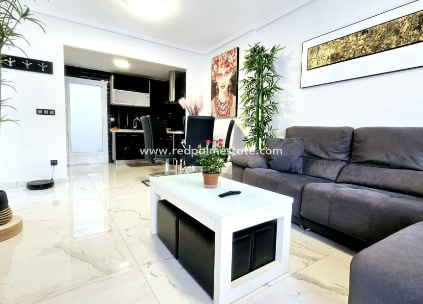 Resale - Town House -
Torrevieja - Torreblanca