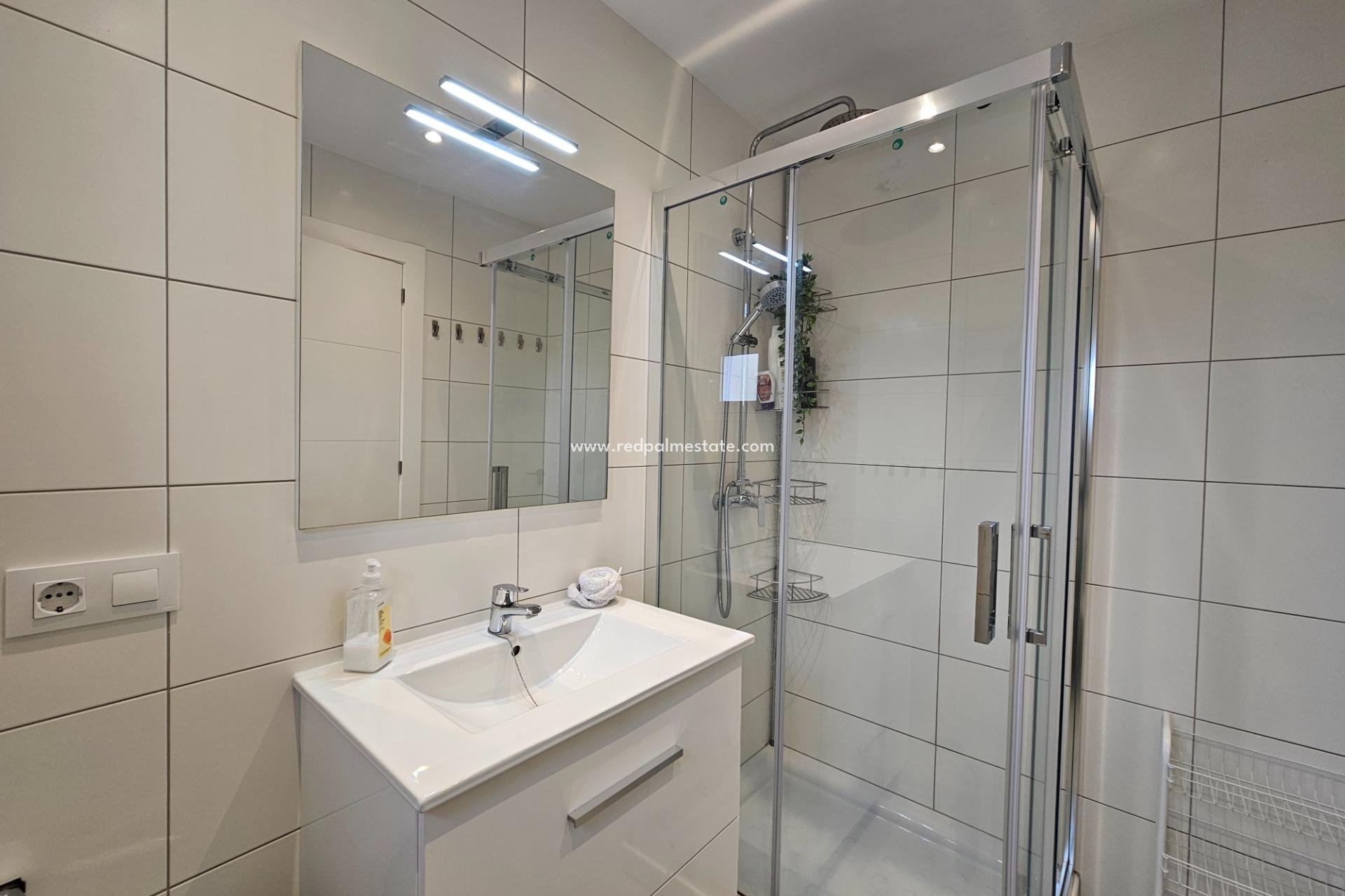 Resale - Town House -
Torrevieja - Torreblanca