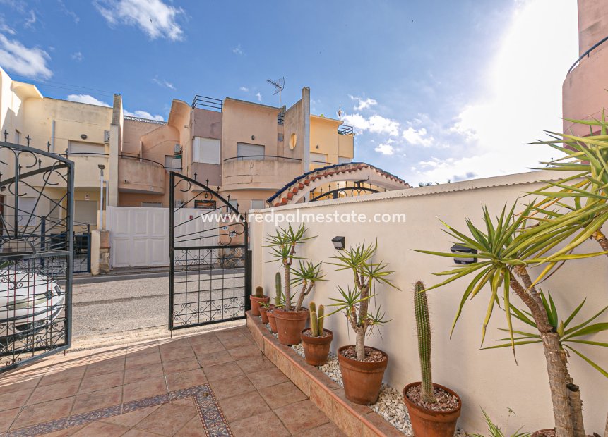 Resale - Town House -
Torrevieja - Torretas
