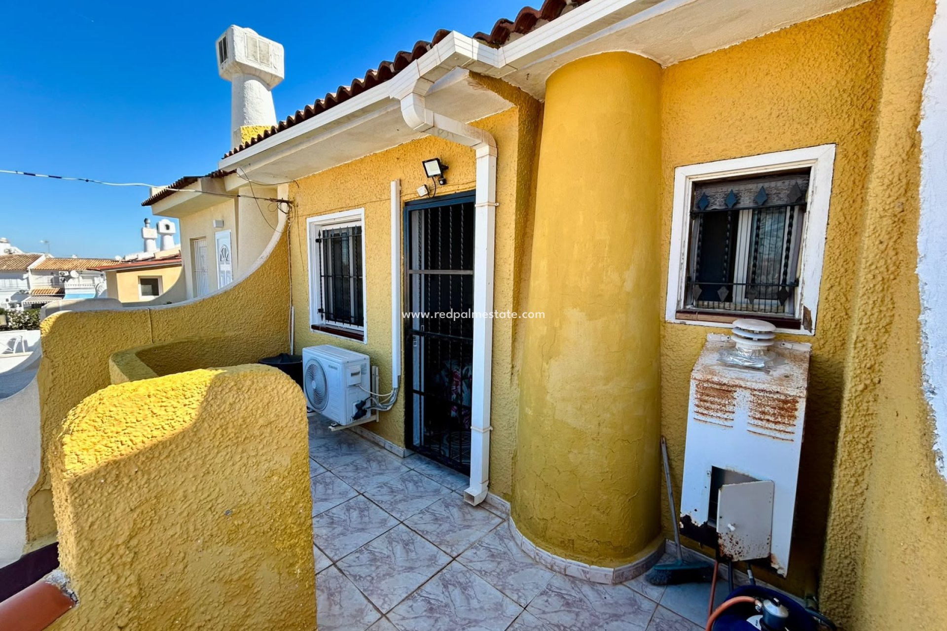 Resale - Town House -
Torrevieja