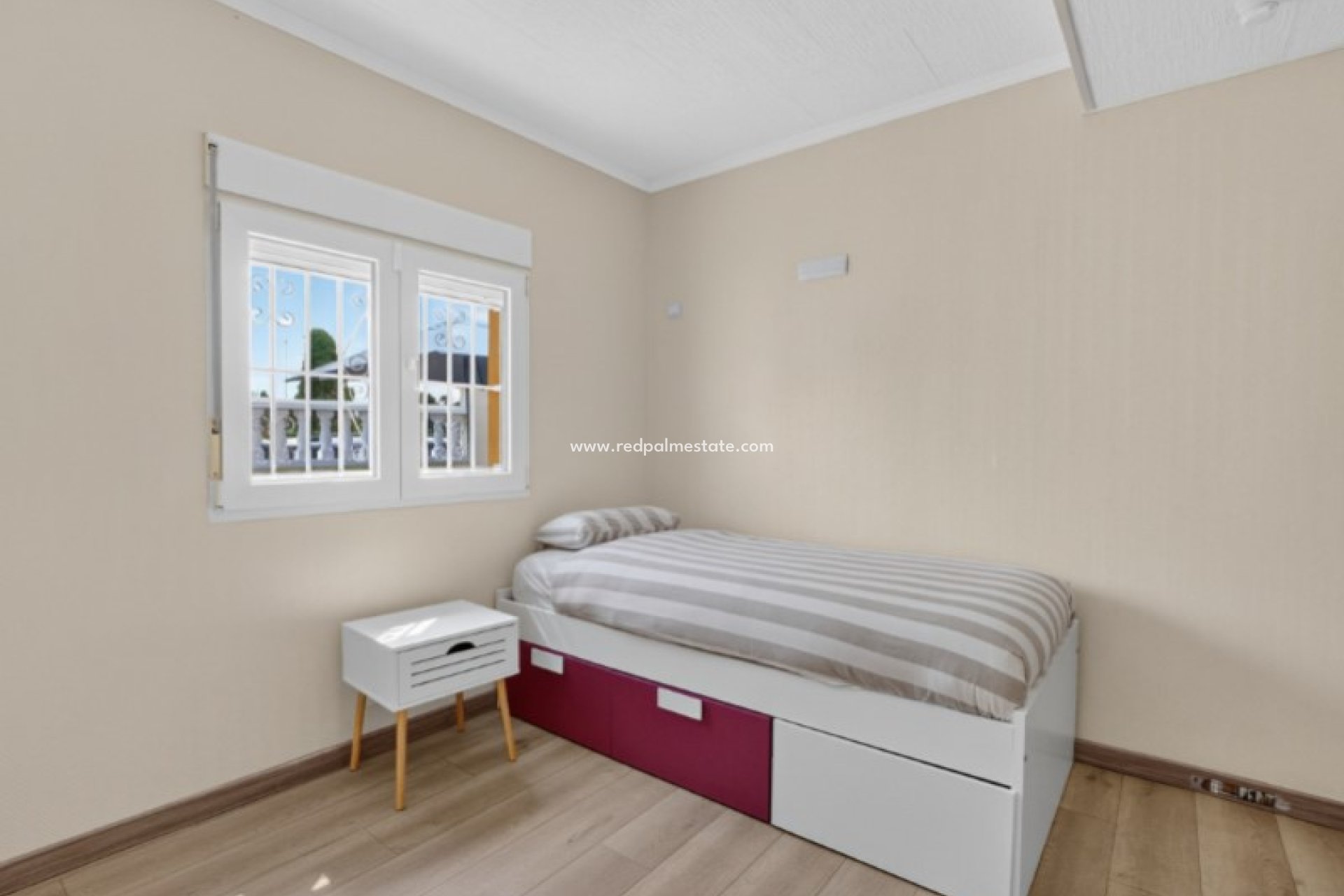 Resale - Town House -
Torrevieja
