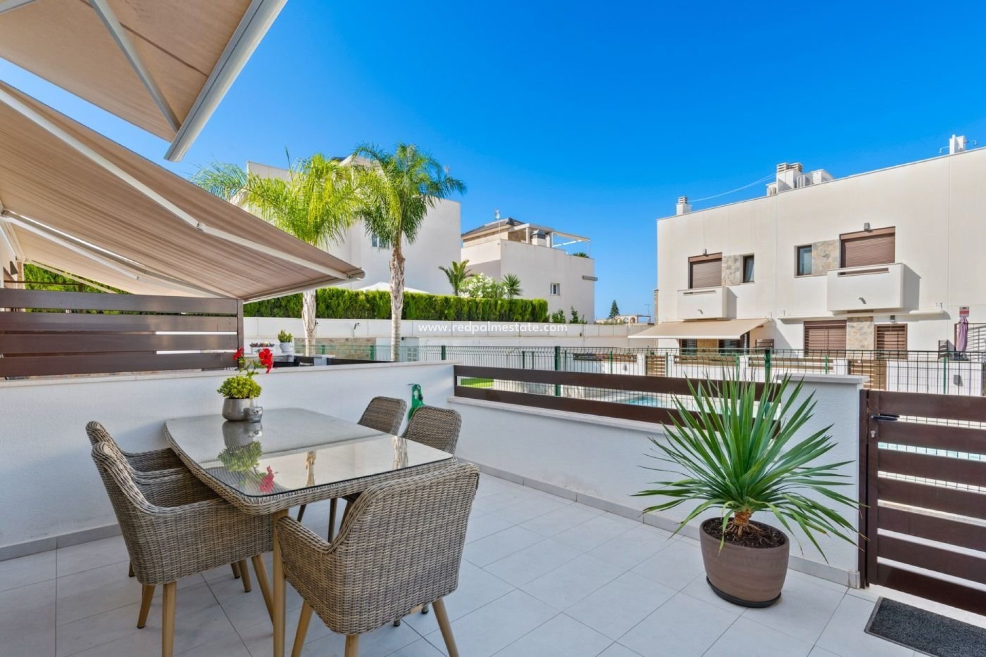 Resale - Town House -
Torrevieja