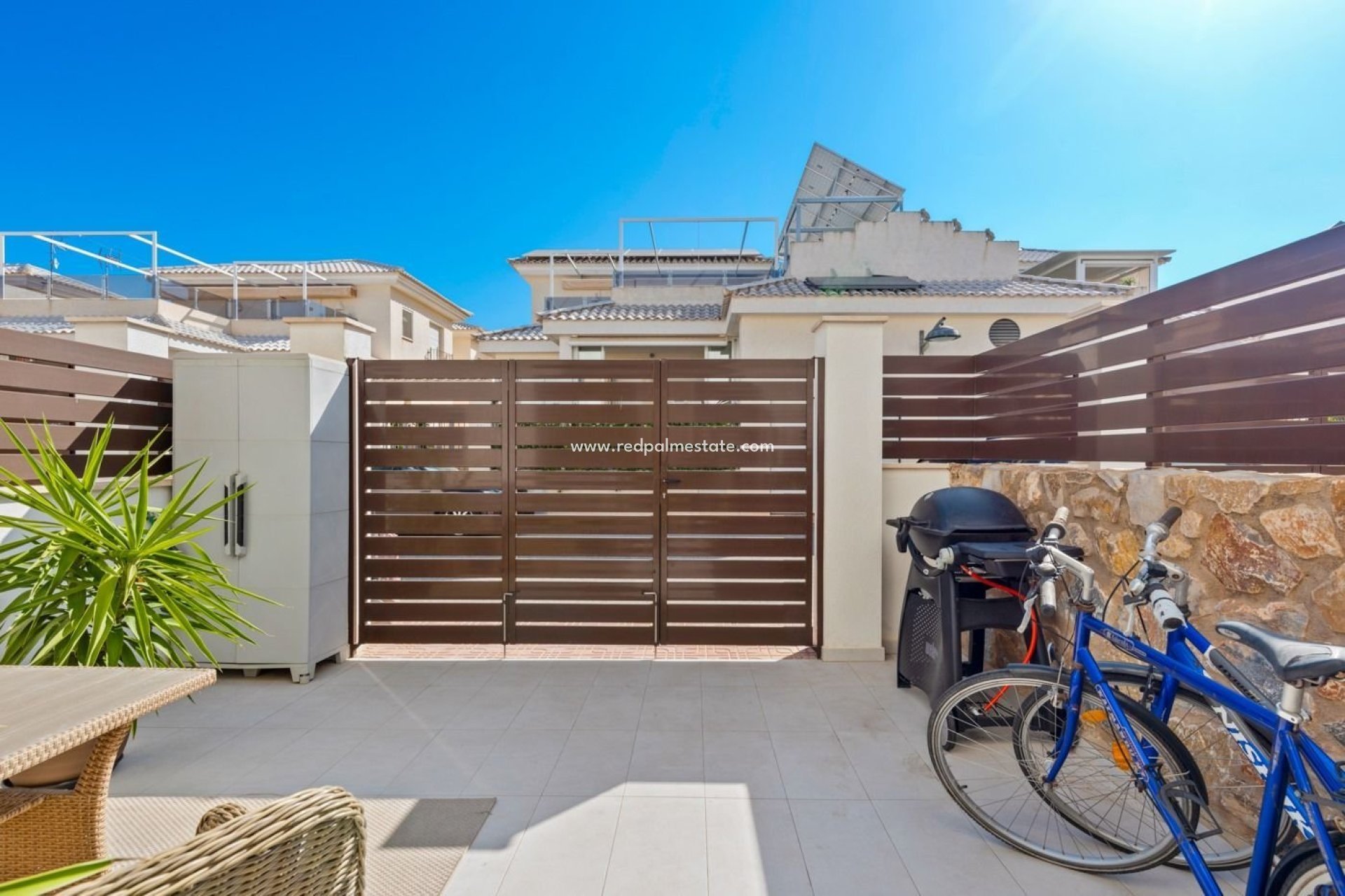 Resale - Town House -
Torrevieja