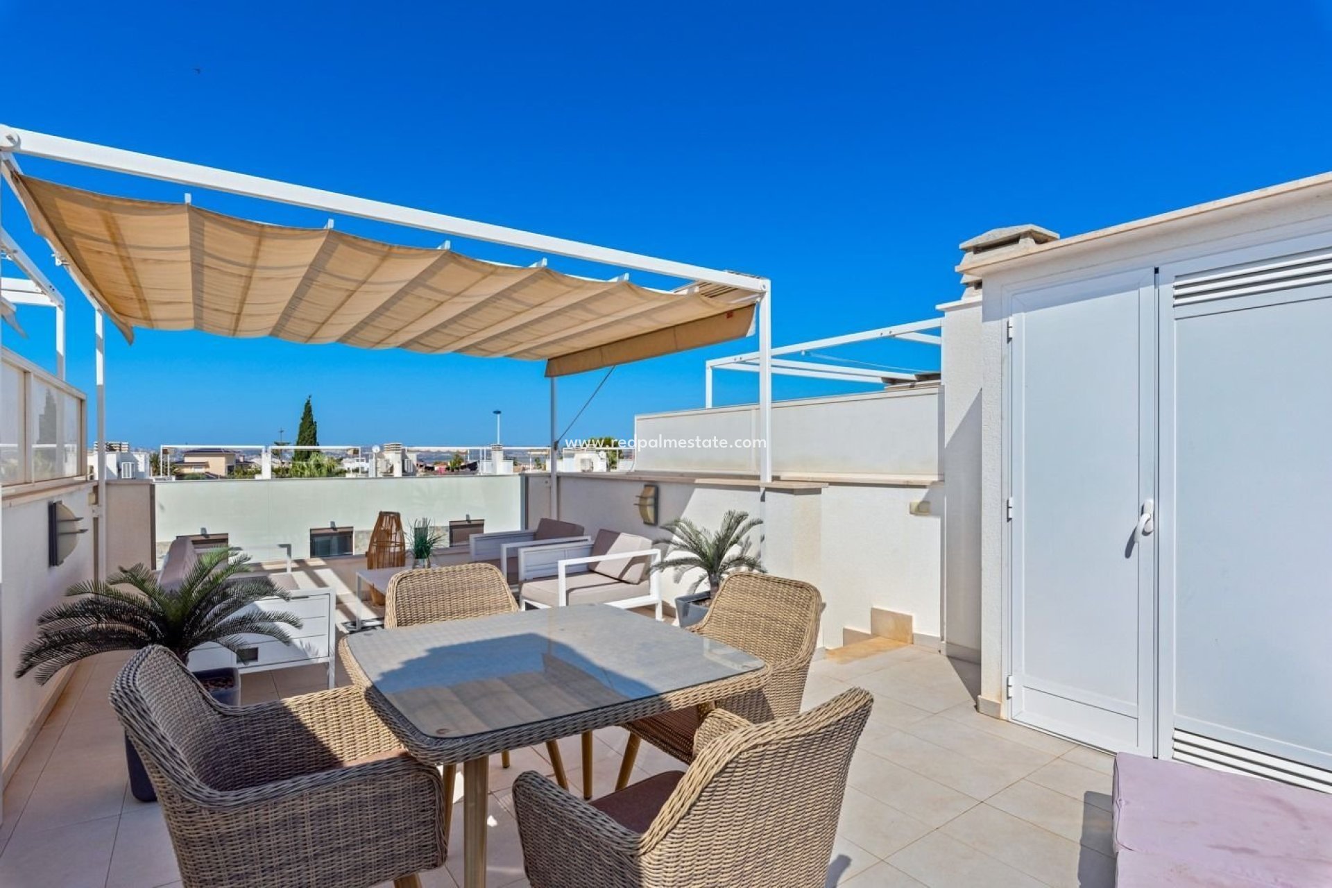 Resale - Town House -
Torrevieja