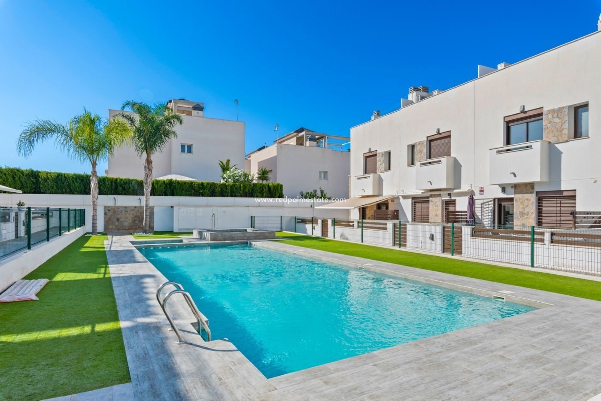 Resale - Town House -
Torrevieja